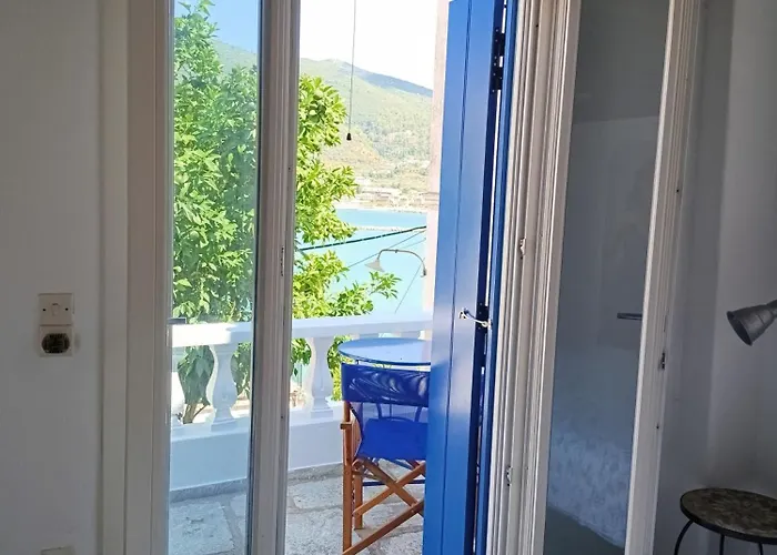 Spitaki * Skopelos Town